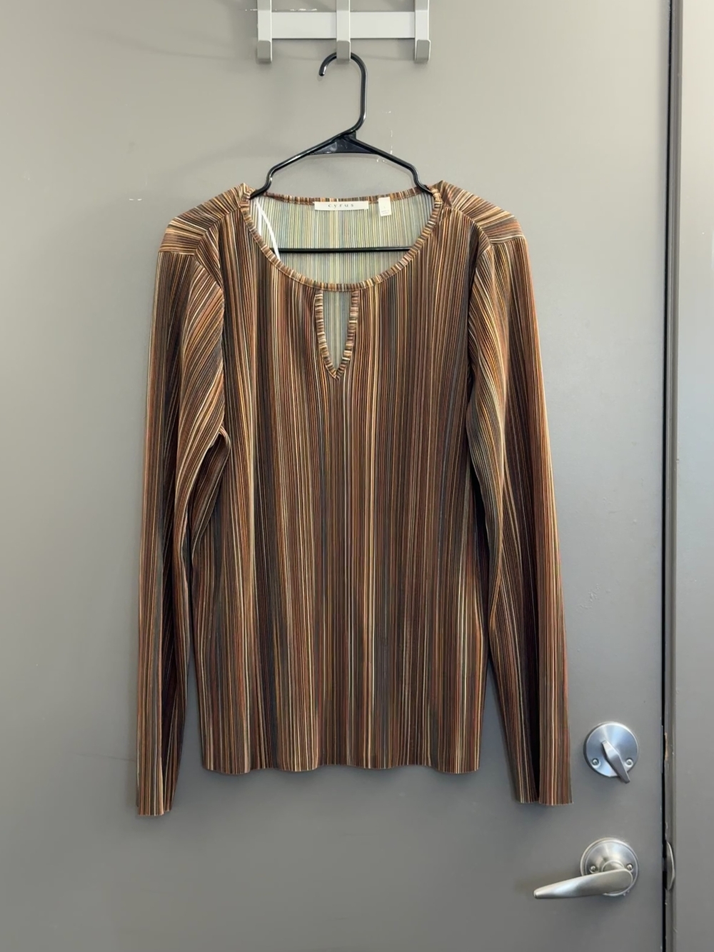 Chic Brown Multicoloured Striped Keyhole Neckline Top